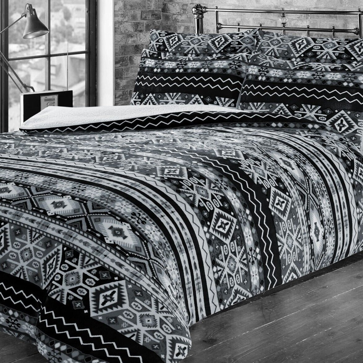 Aztec Printed Teddy Duvet Set With Reversible Sherpa Fleece Fur