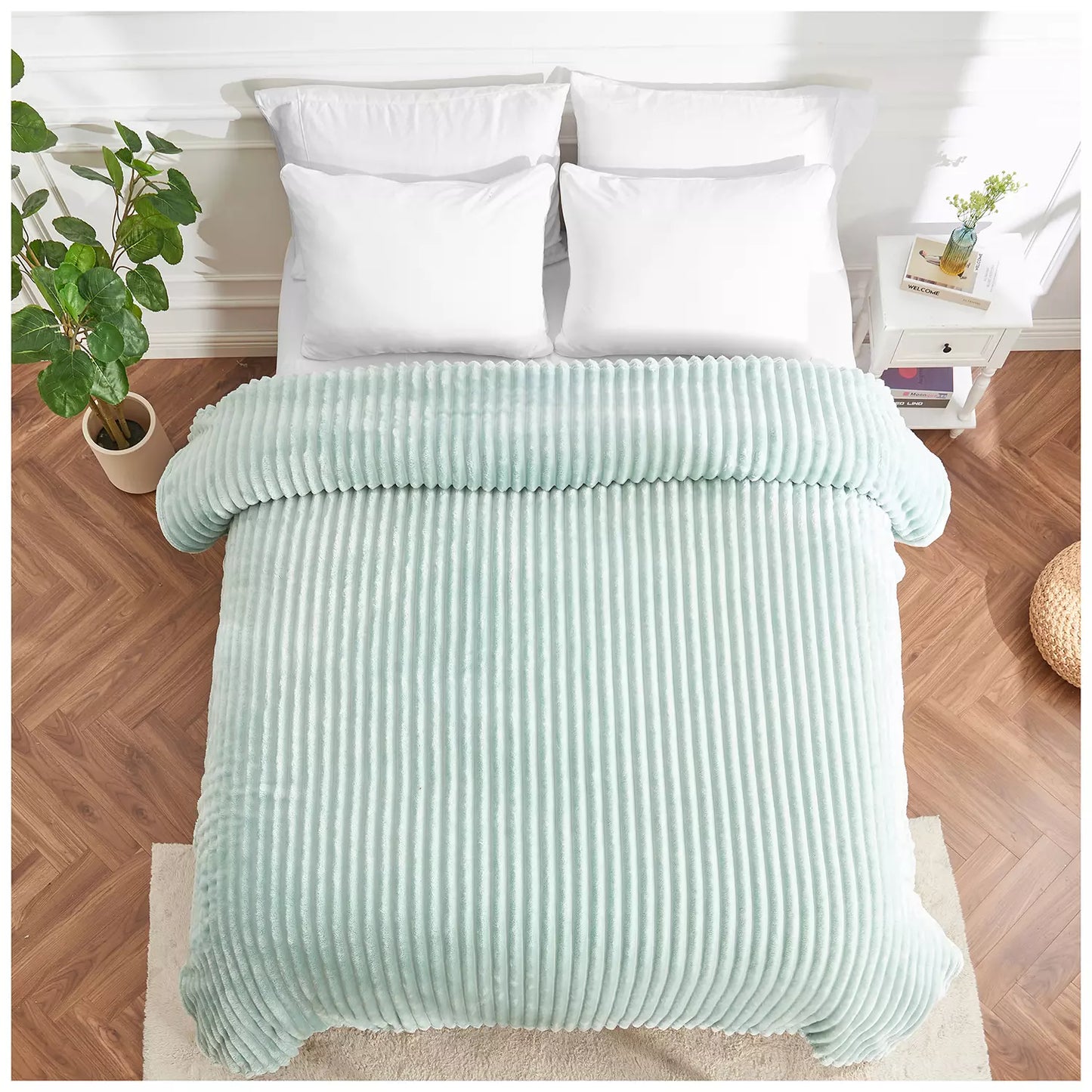 Luxury Jumbo Chunky Cord Velvet Throw