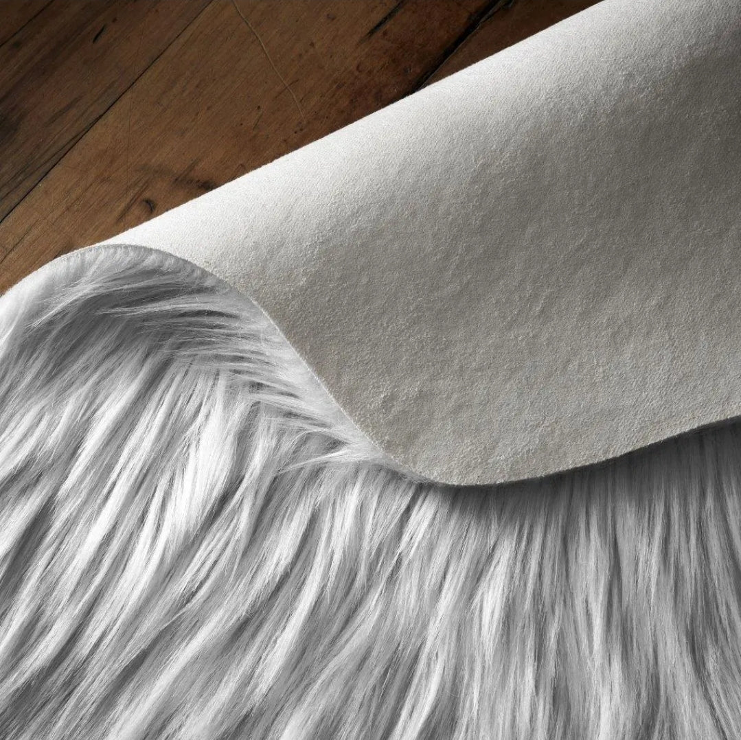 Shaggy Faux Fur Sheepskin Rug 90x60cm