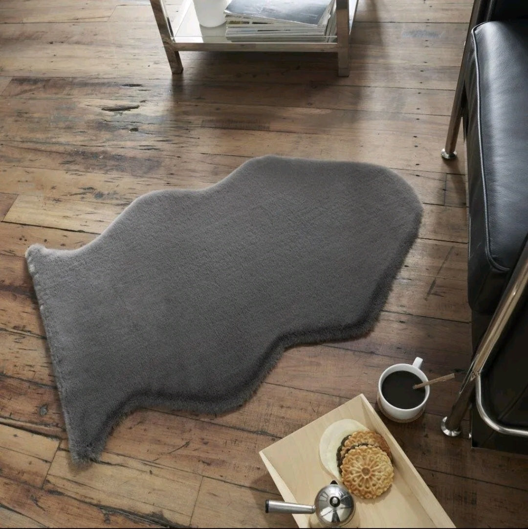 Super Soft Faux Fur Rug 90x60cm