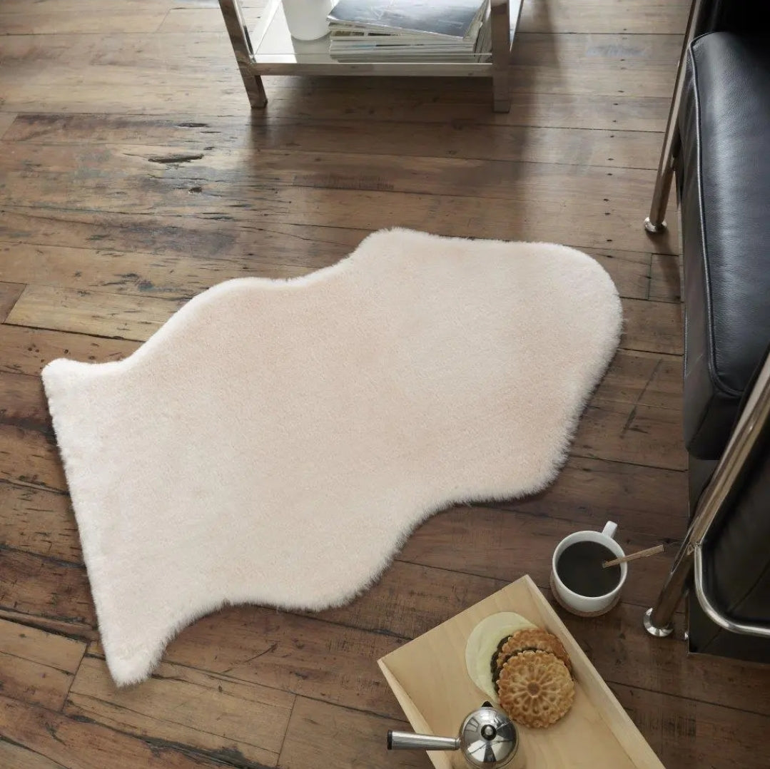 Super Soft Faux Fur Rug 90x60cm