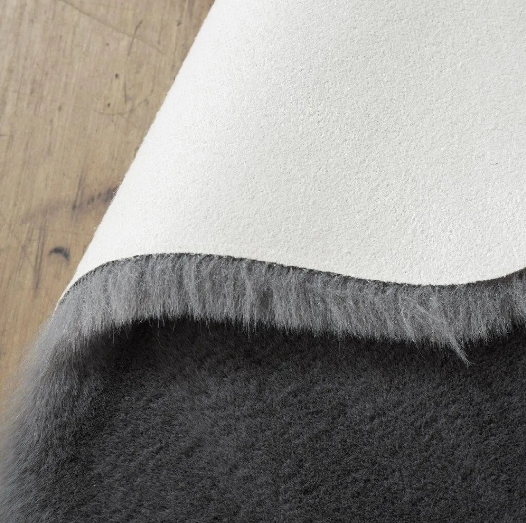 Super Soft Faux Fur Rug 90x60cm