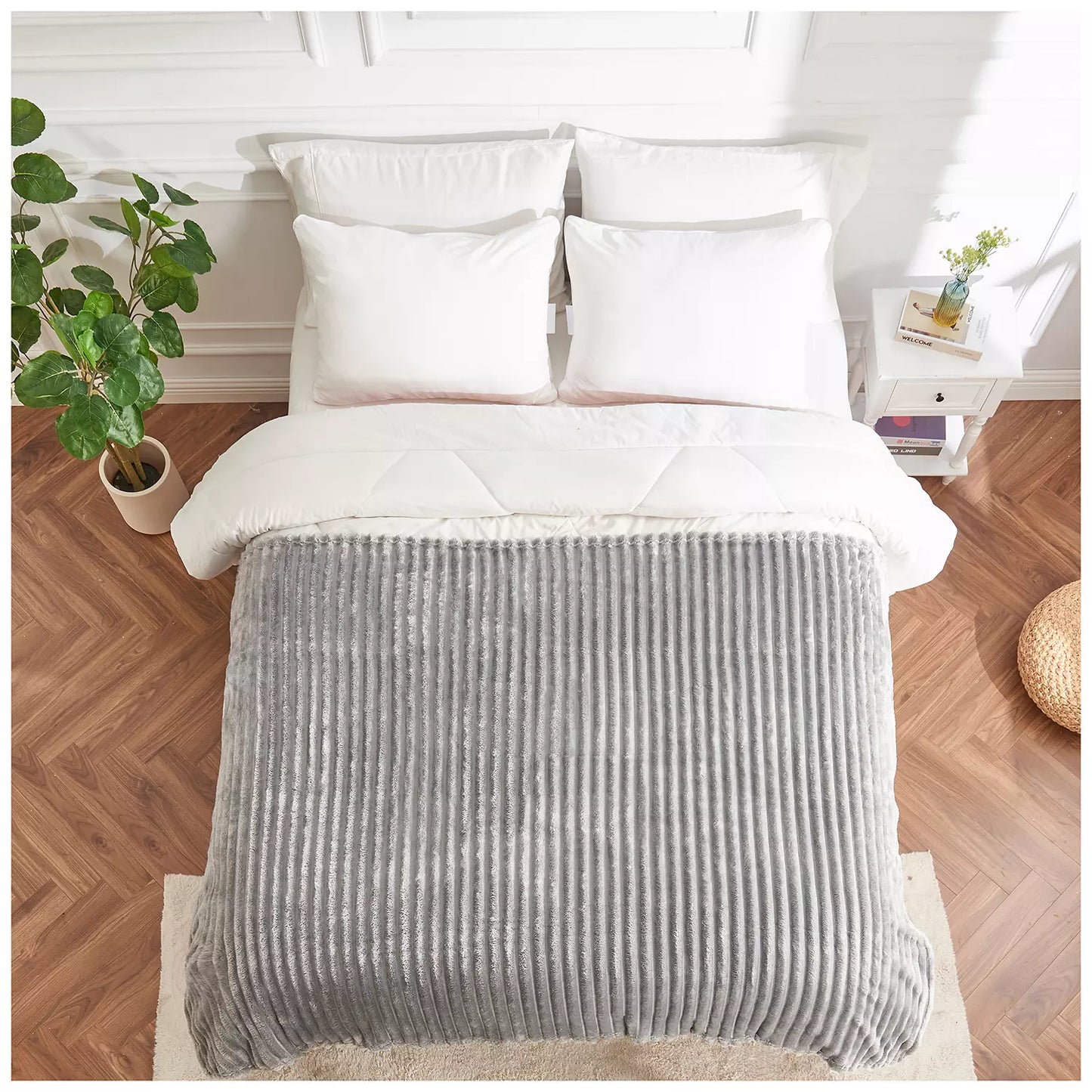 Luxury Jumbo Chunky Cord Velvet Throw