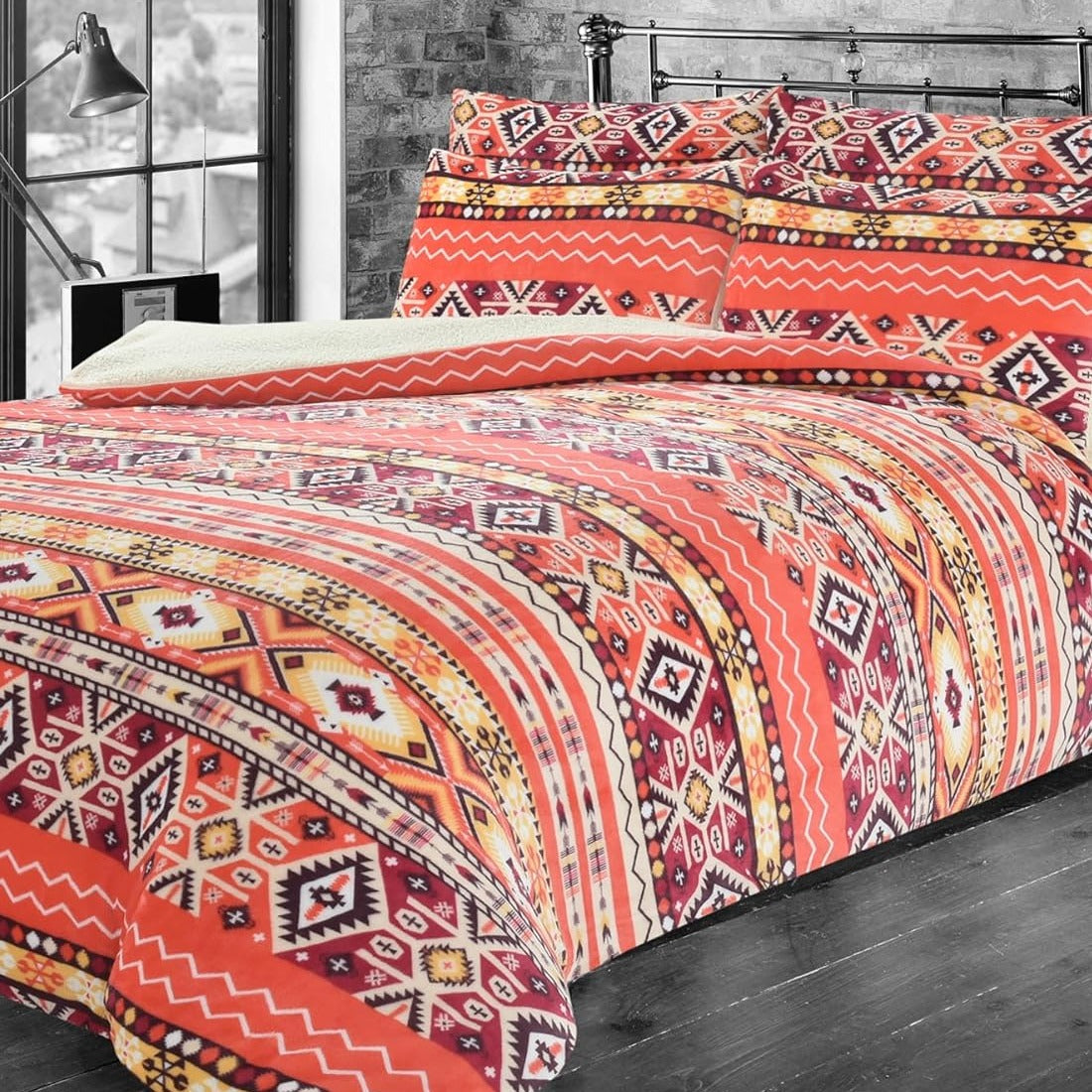 Aztec Printed Teddy Duvet Set With Reversible Sherpa Fleece Fur