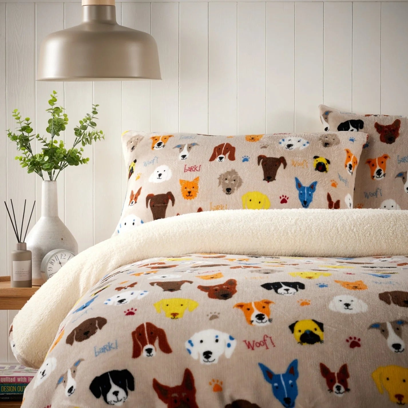 Dogs Printed Teddy Duvet Set With Reversible Sherpa Fleece Fur
