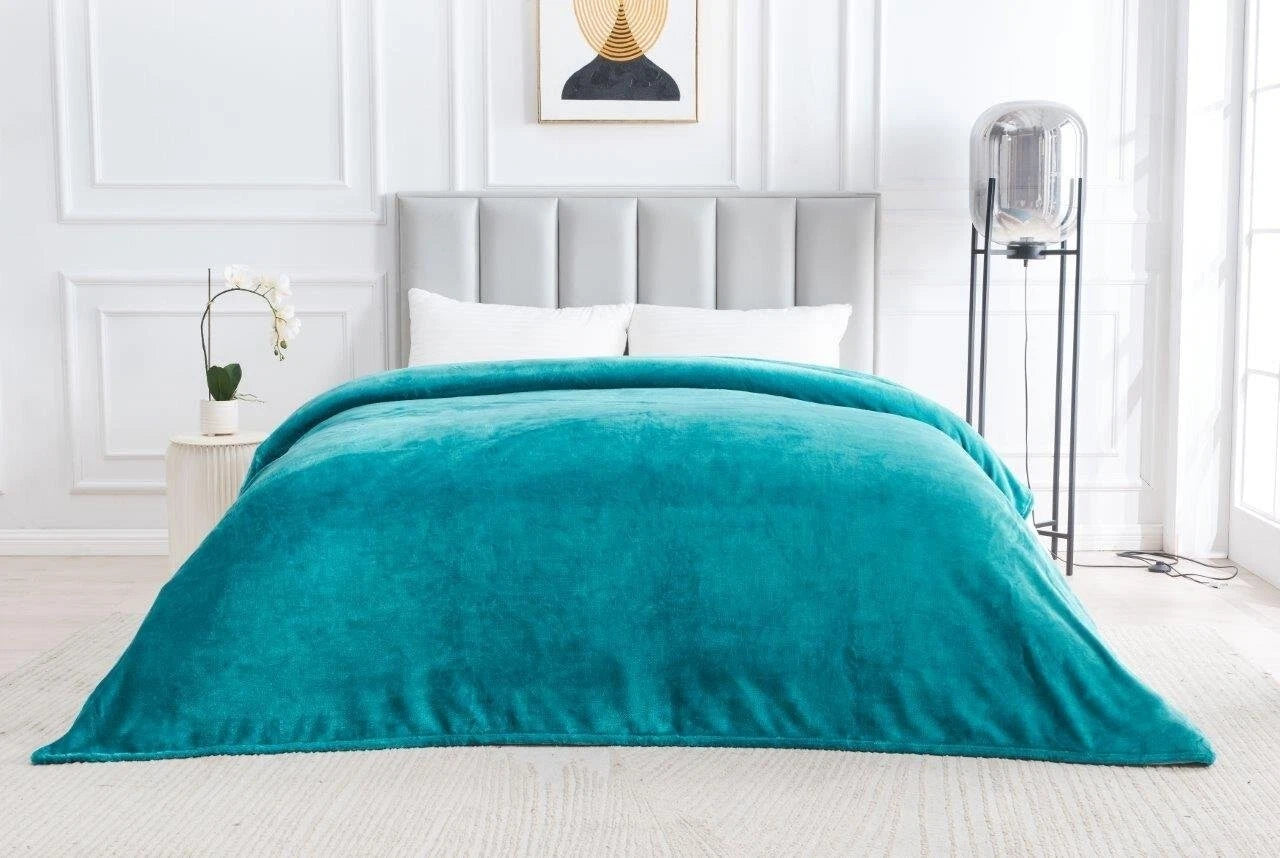 Ultra Soft Flannel Lightweight Blanket