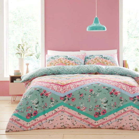 Traditional Lillie Floral Patchwork Reversible Duvet Set