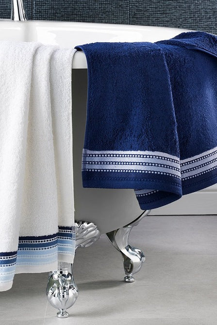 2 Piece 100% Egyptian Cotton Embroidered Hand Towels 600gsm