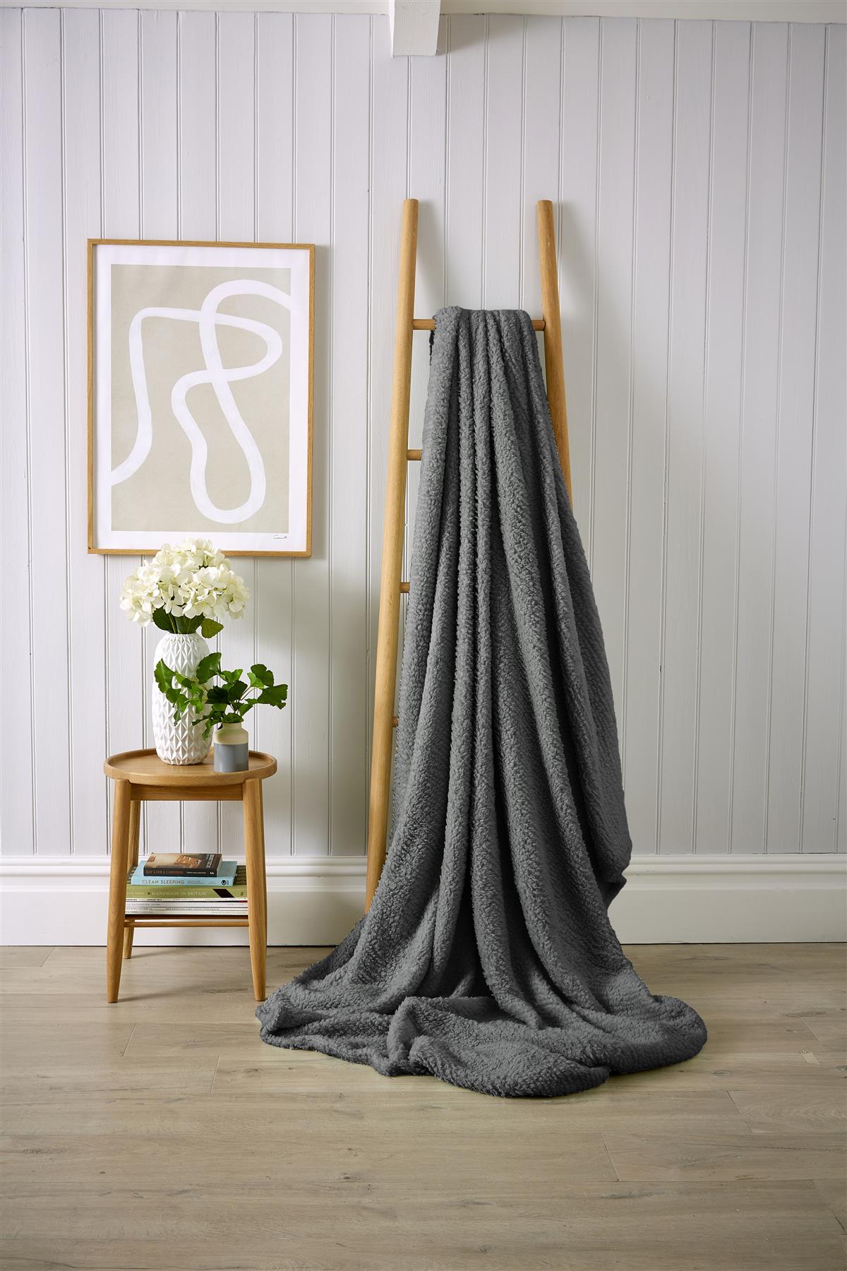 Sherpa Teddy Fleece Throw