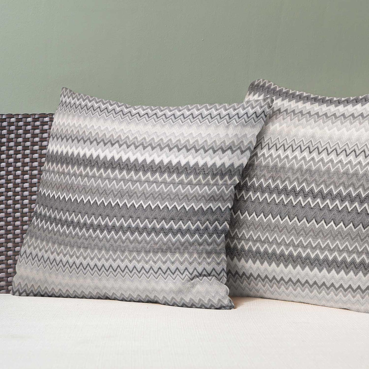 Bohemian Zig-Zag Chevron Woven 18" Cushion Cover