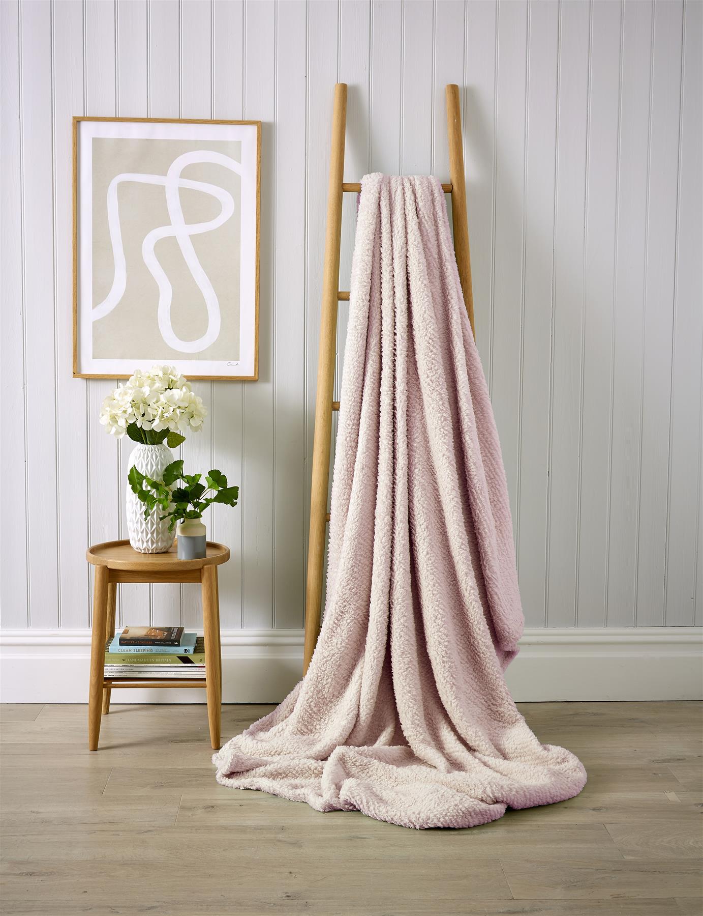Sherpa Teddy Fleece Throw
