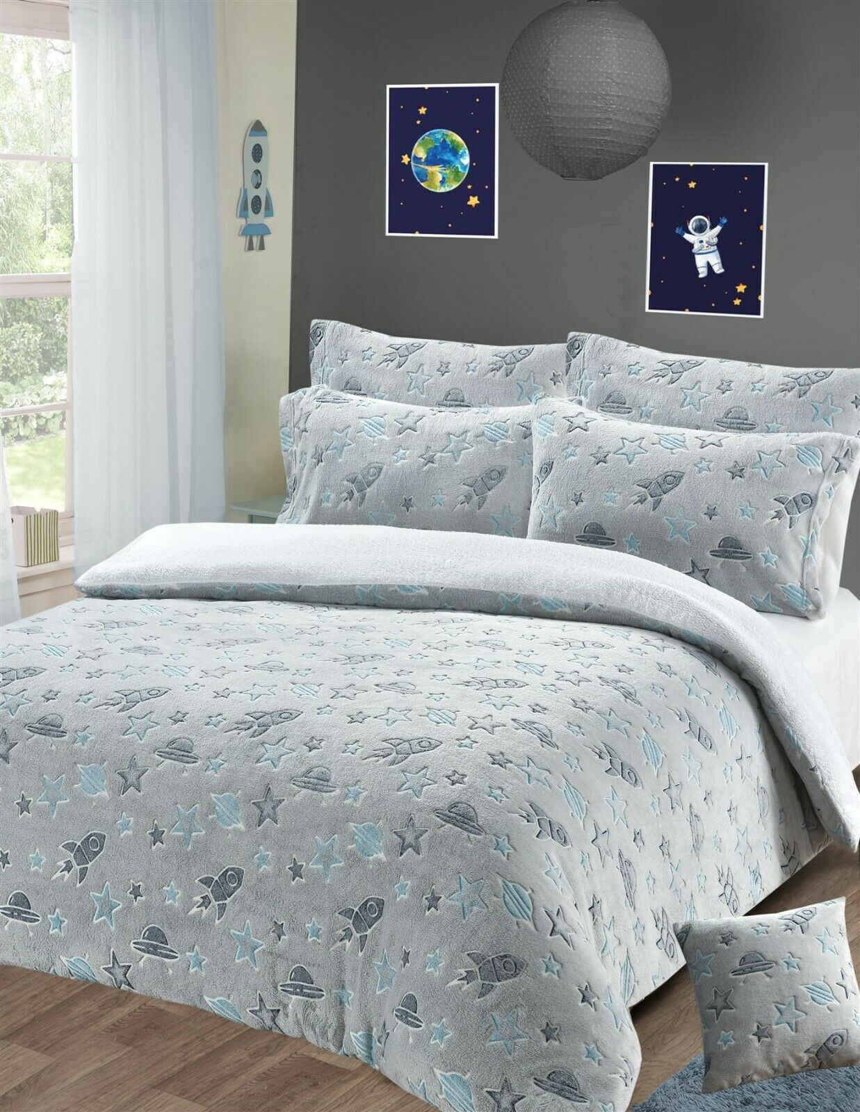 Glow In The Dark Spaceship Reversible Teddy Fleece Duvet Set