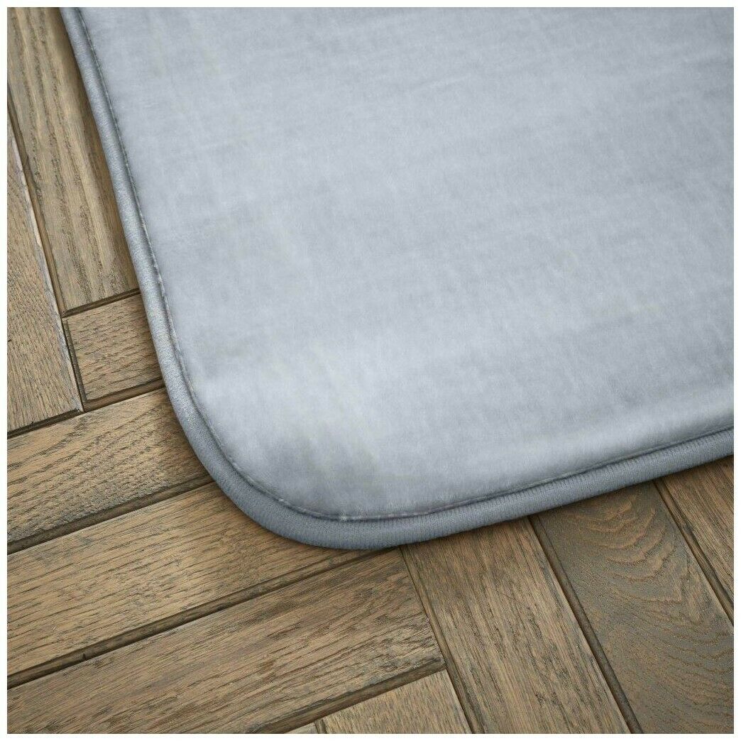 Velvet Rug Silver
