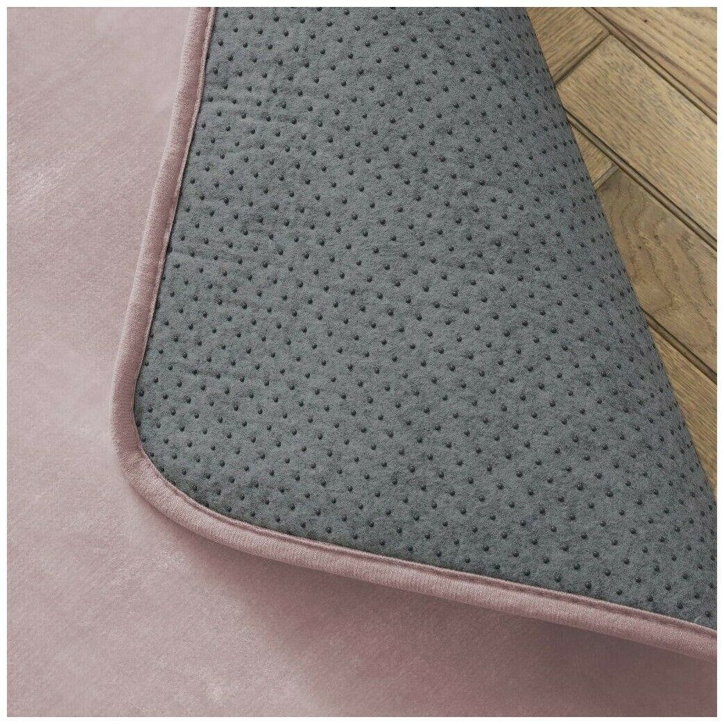 Velvet Rug Blush Pink