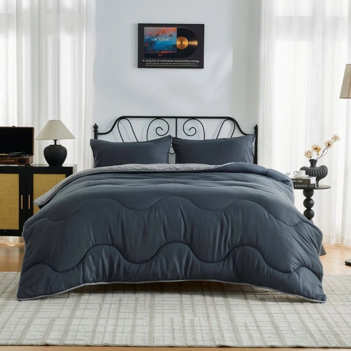 Coverless 10.5 Tog Reversible Wave Duvet