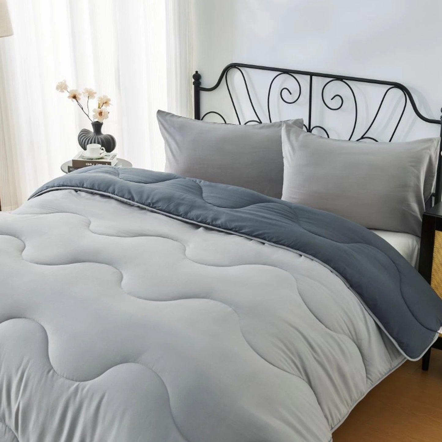 Coverless 10.5 Tog Reversible Wave Duvet