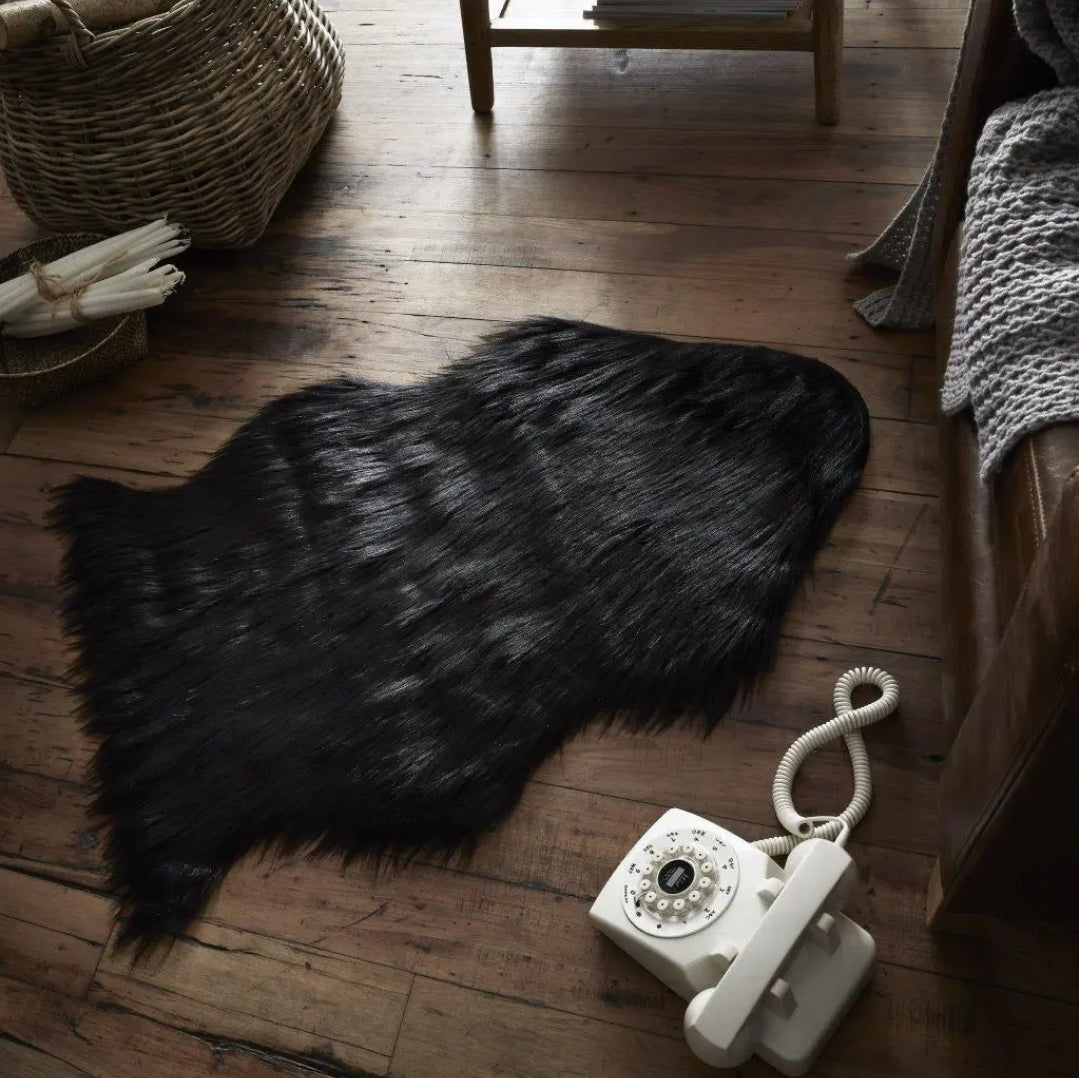 Fur deals black rug