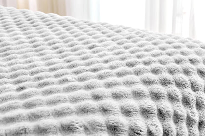 Super Thick Jacquard Bubble Throw