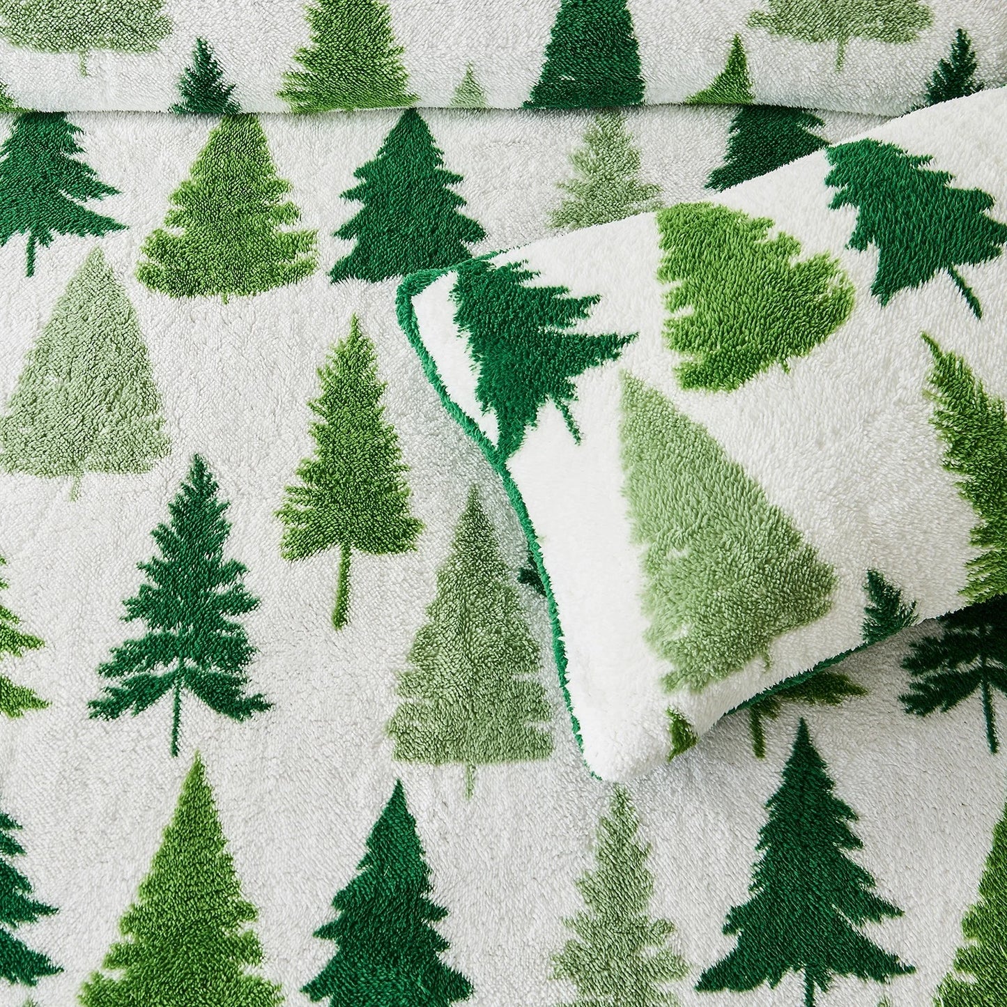 Christmas Tree Winter Teddy Duvet Set With Reversible Sherpa Fleece Fur