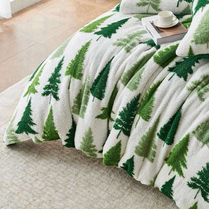Christmas Tree Winter Teddy Duvet Set With Reversible Sherpa Fleece Fur