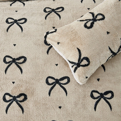 Natural Bow Teddy Duvet Set With Reversible Sherpa Fleece Fur