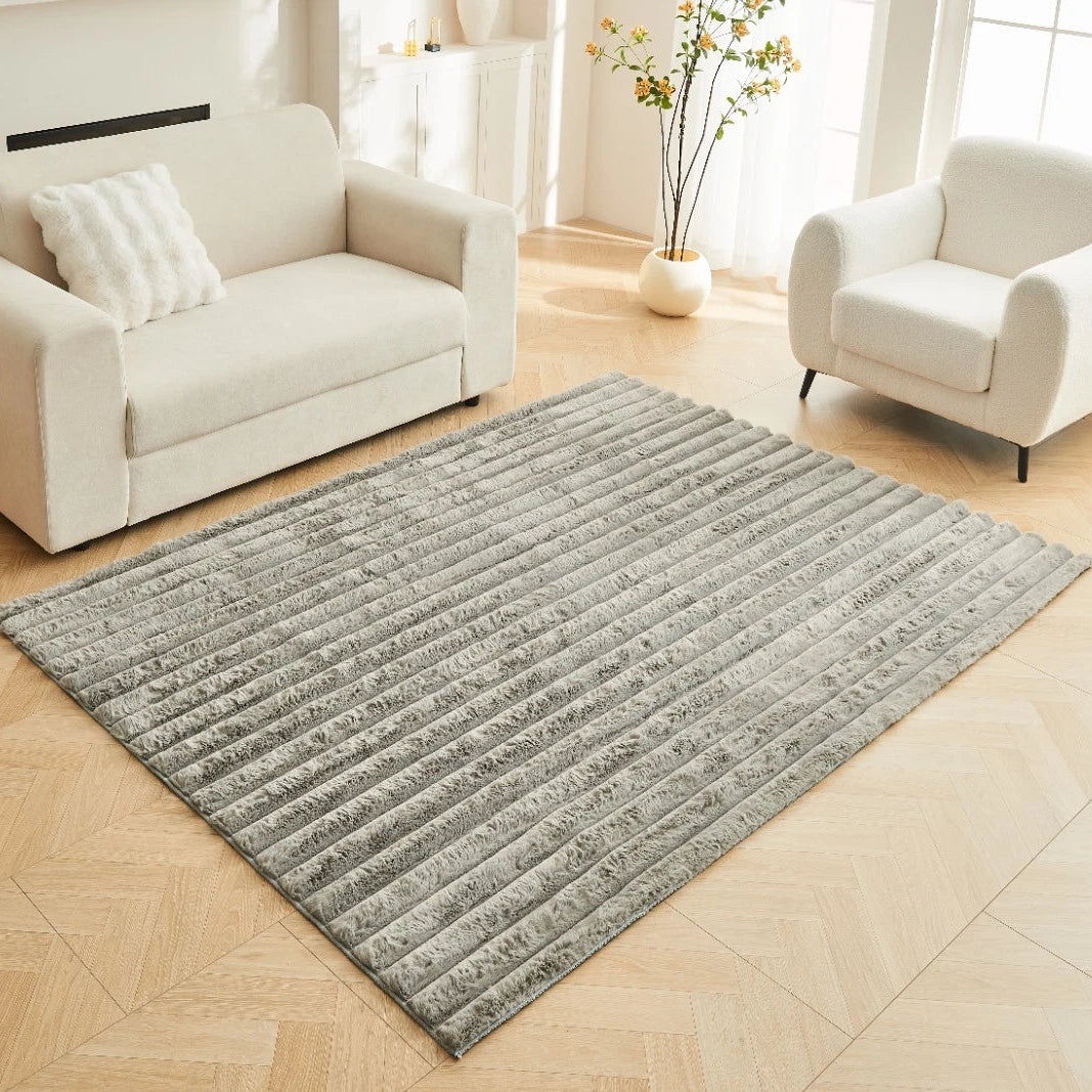Super Soft Faux Rabbit Fur Non-Slip Rug