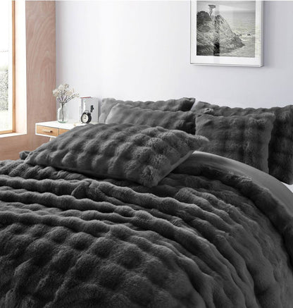 Super Soft Faux Fur Square Design Duvet Set