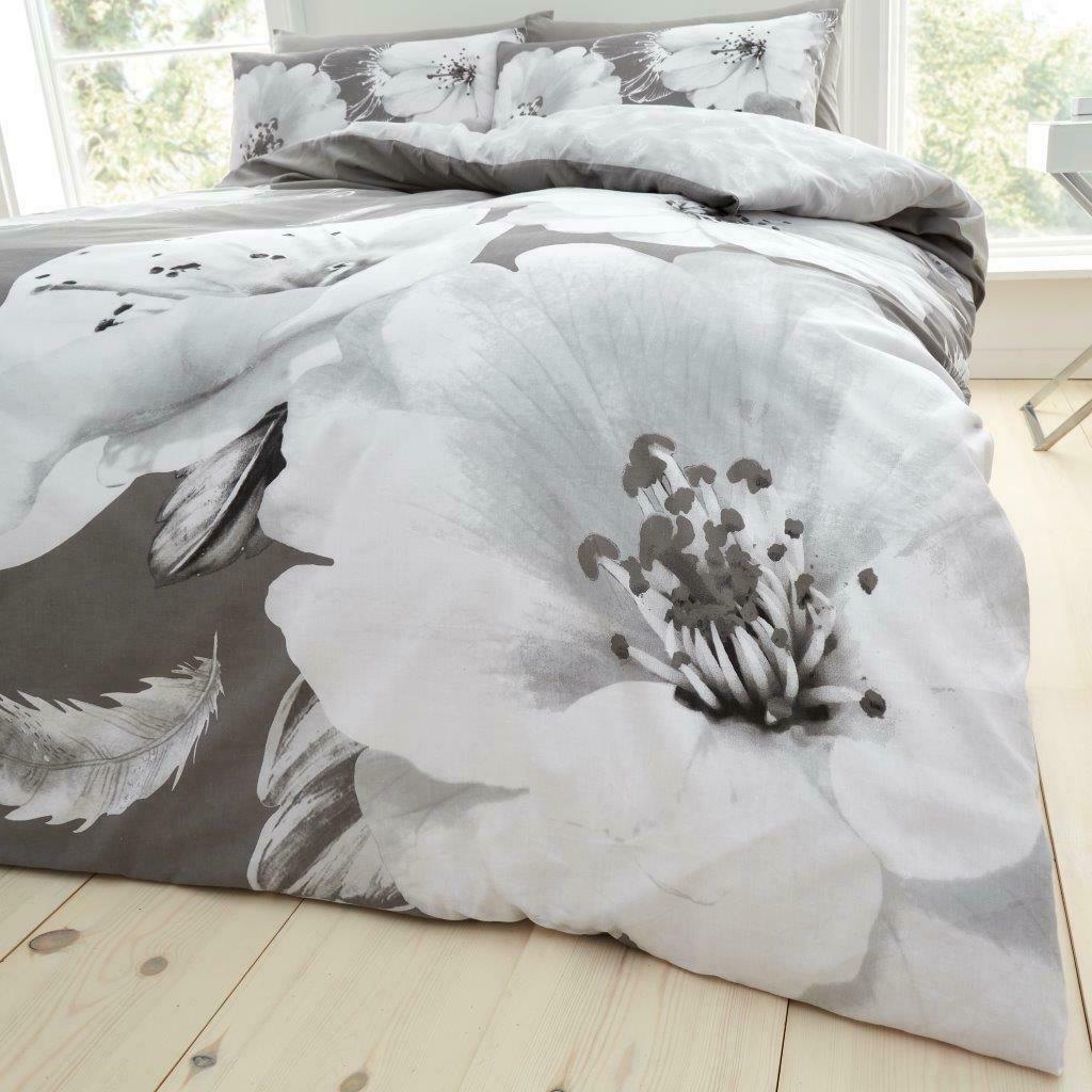 Lipsy ava floral duvet outlet cover and pillowcase set