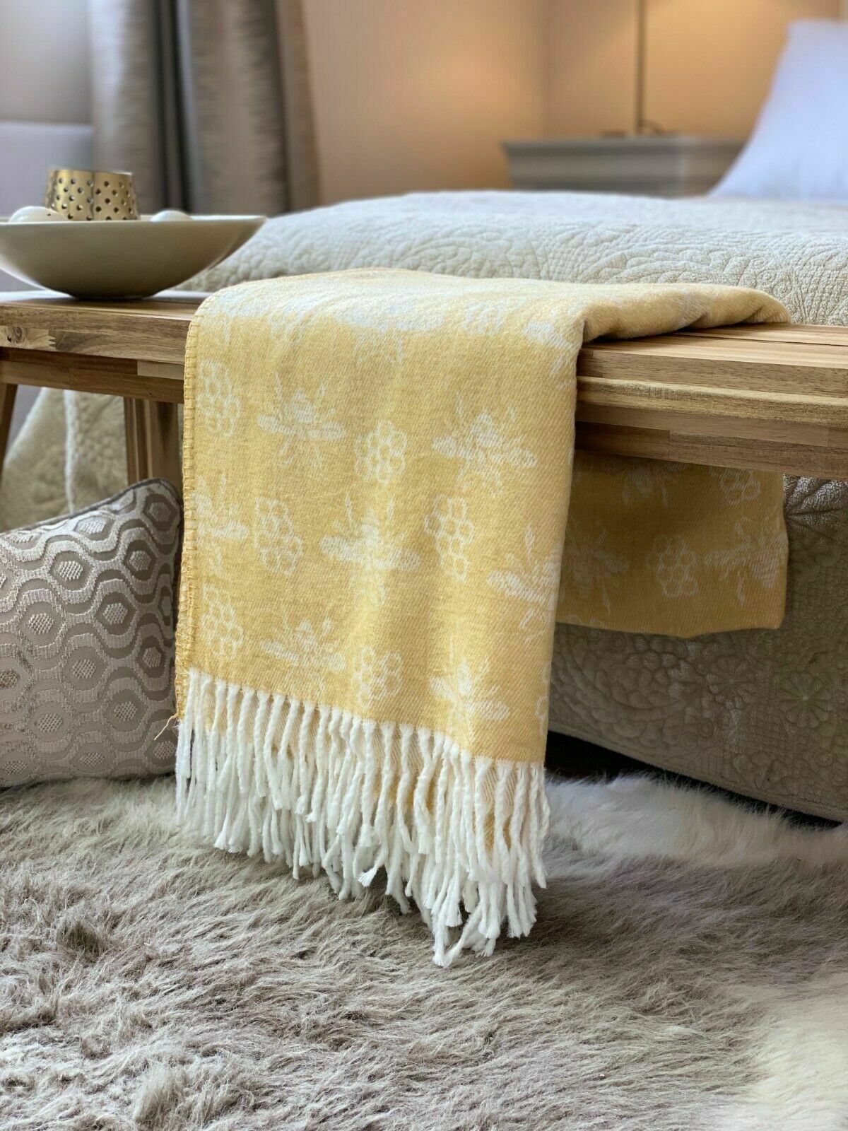 Bumble bee throw blanket sale